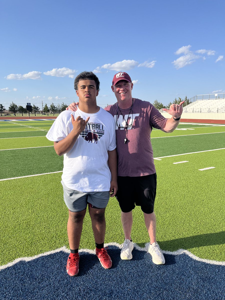 J_Richey79's tweet image. Thank you for the invite @WTAMUFootball and improving my skill set and teaching me @CoachJoshLynn 

@CoachNichols88 
@coacharoy 
@CoachRinehart_