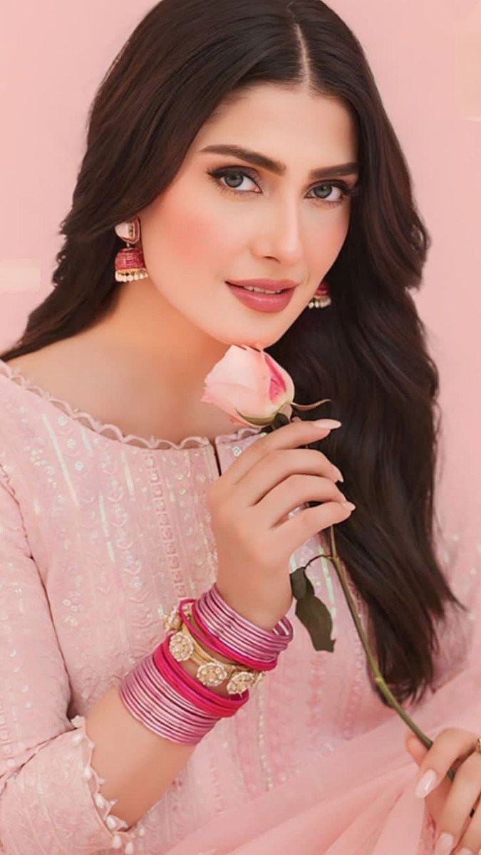 itx_laibakhan's tweet image. Good morning x family

Happy Friday