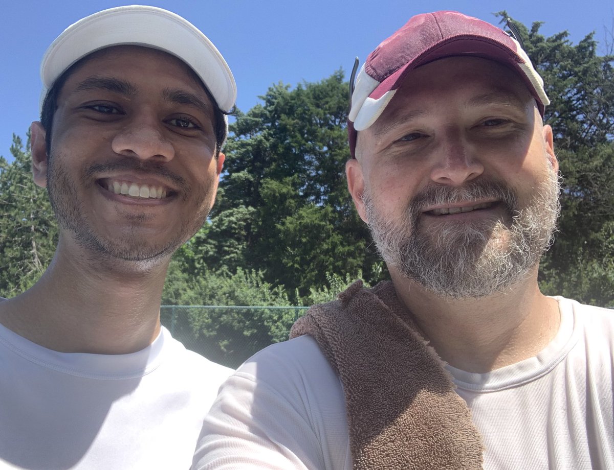 Desmet Jesuit Tennis (@desmettennis) on Twitter photo Always great running into former players on court. Today it was 2018 captain and 2x State Qualifier PJ Panesar!
<a href="/DeSmetJesuitHS/">De Smet Jesuit High School</a> Always great running into former players on court. Today it was 2018 captain and 2x State Qualifier PJ Panesar!
<a href="/DeSmetJesuitHS/">De Smet Jesuit High School</a>