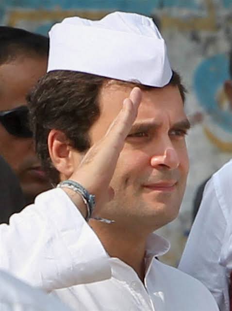 Surajsi00550366's tweet photo. लोक सभा में विपक्ष के नेता श्री राहुल गांधी जी को उनके 55वे जन्म दिवस पर हार्दिक बधाई एवं शुभकामनाएं https://t.co/SQFoo5J8Vz
