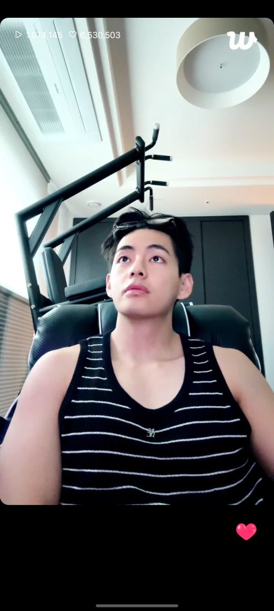 vantave's tweet image. TAEHYUNG OMG