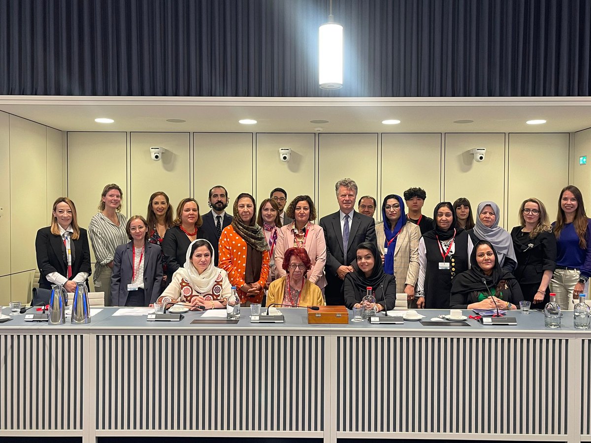 Mariam Solaimankhil (@mariamistan) on Twitter photo Had a wonderful trip to the Dutch Senate, meeting with the UN, embassies, and key organizations working on Afghanistan. Grateful to stand alongside our incredible Afghan MPs as we raised urgent issues. Hope lives on - and so does our fight. 🇦🇫✊🏽 <a href="/PGAction/">Parliamentarians for Global Action</a> <a href="/Fawziakoofi77/">Fawzia Koofi</a> Had a wonderful trip to the Dutch Senate, meeting with the UN, embassies, and key organizations working on Afghanistan. Grateful to stand alongside our incredible Afghan MPs as we raised urgent issues. Hope lives on - and so does our fight. 🇦🇫✊🏽 <a href="/PGAction/">Parliamentarians for Global Action</a> <a href="/Fawziakoofi77/">Fawzia Koofi</a>