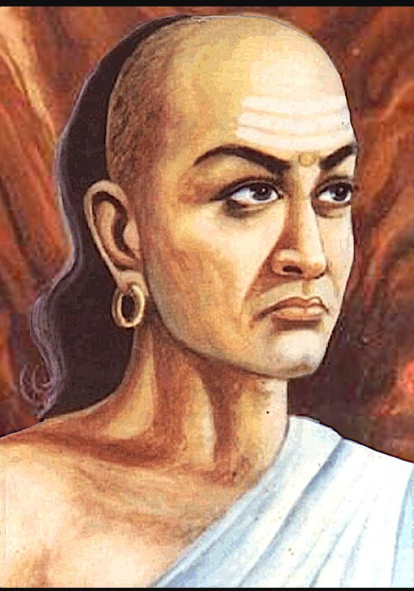 "यस्य नीतिनिपुणं चित्तं, यस्य बुद्धिः अपूर्वदा।
तं वन्दे कौटिल्यवरं, यो राष्ट्राय समर्पितः॥"

अनुवाद - "जिसकी नीति-विद्या कुशल थी, जिसकी बुद्धि अनुपम थी — ऐसे राष्ट्र को समर्पित श्रेष्ठ कौटिल्य का मैं वंदन करता हूँ।"
