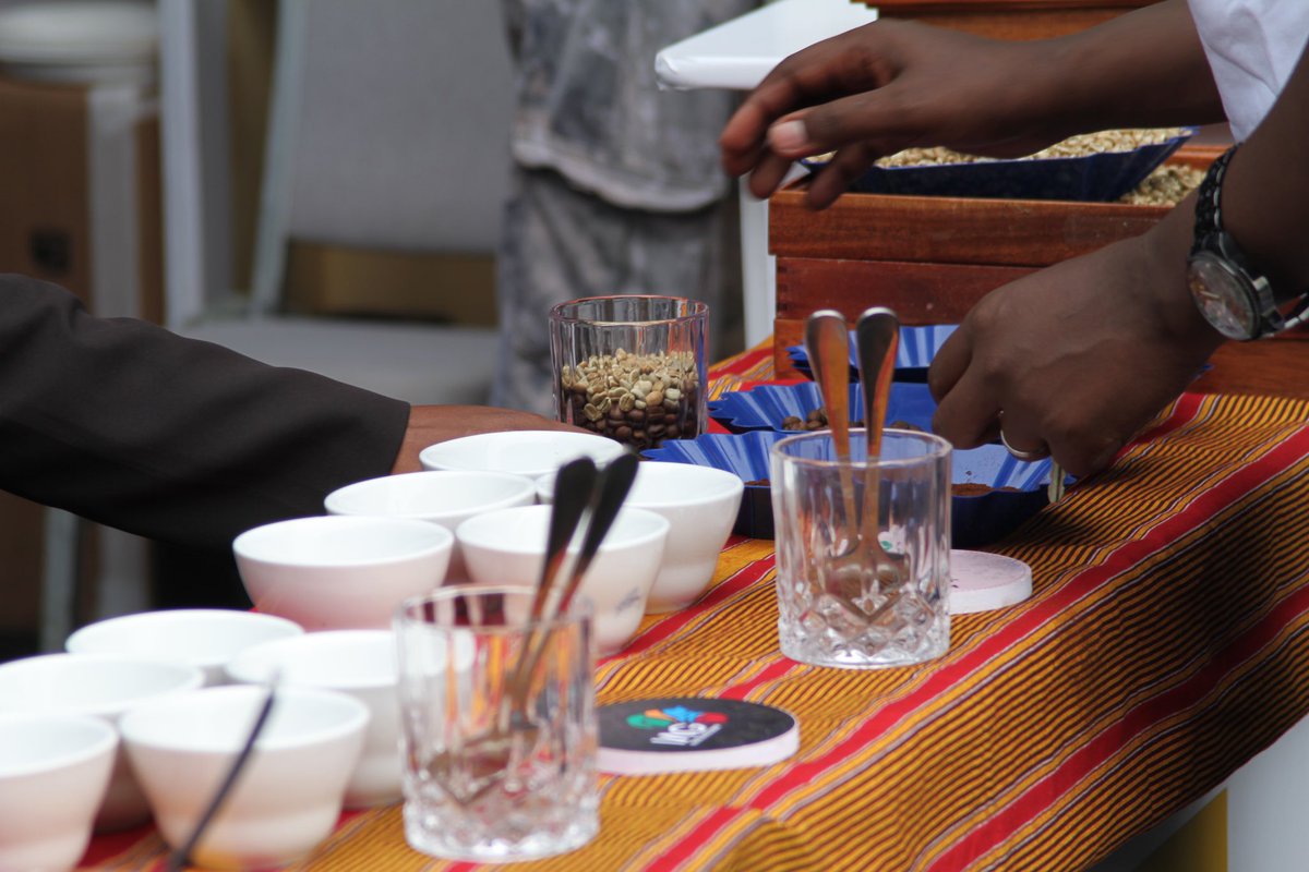 fund_coffee's tweet photo. At inspire coffee fund, here to make local coffee farmers gain from the fruits of their harvest @_InspireAfrica @GovUganda https://t.co/CAidsX4l4a