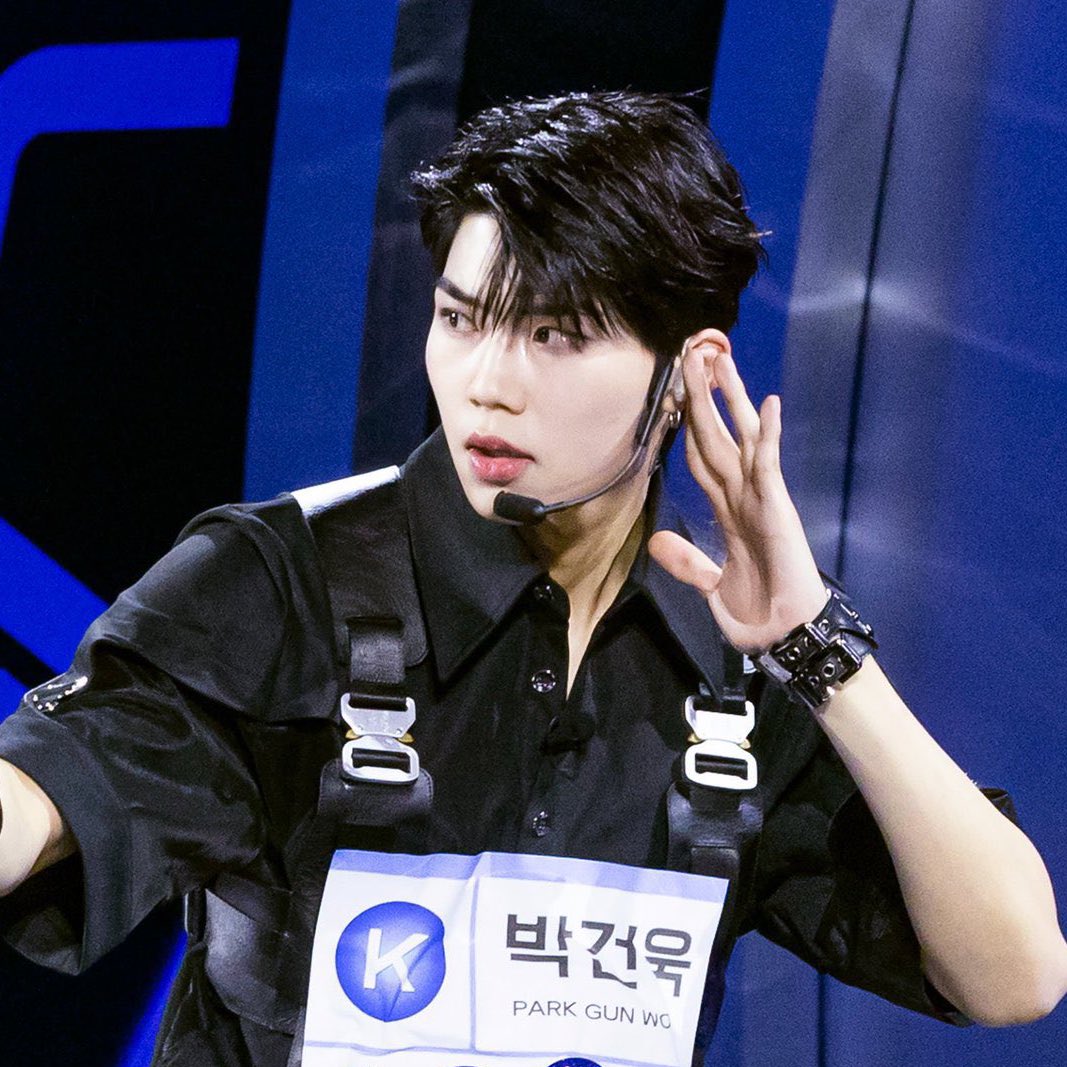 _wx_xk_'s tweet photo. 소평욱 진짜너야? 아잠만 너무좋음….. https://t.co/zlSqID7Aad