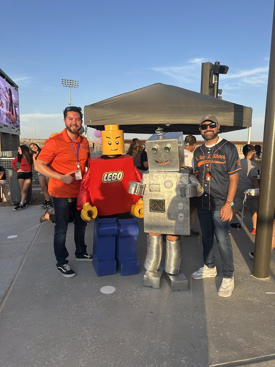 Mr. Desi Gonzales tweet media