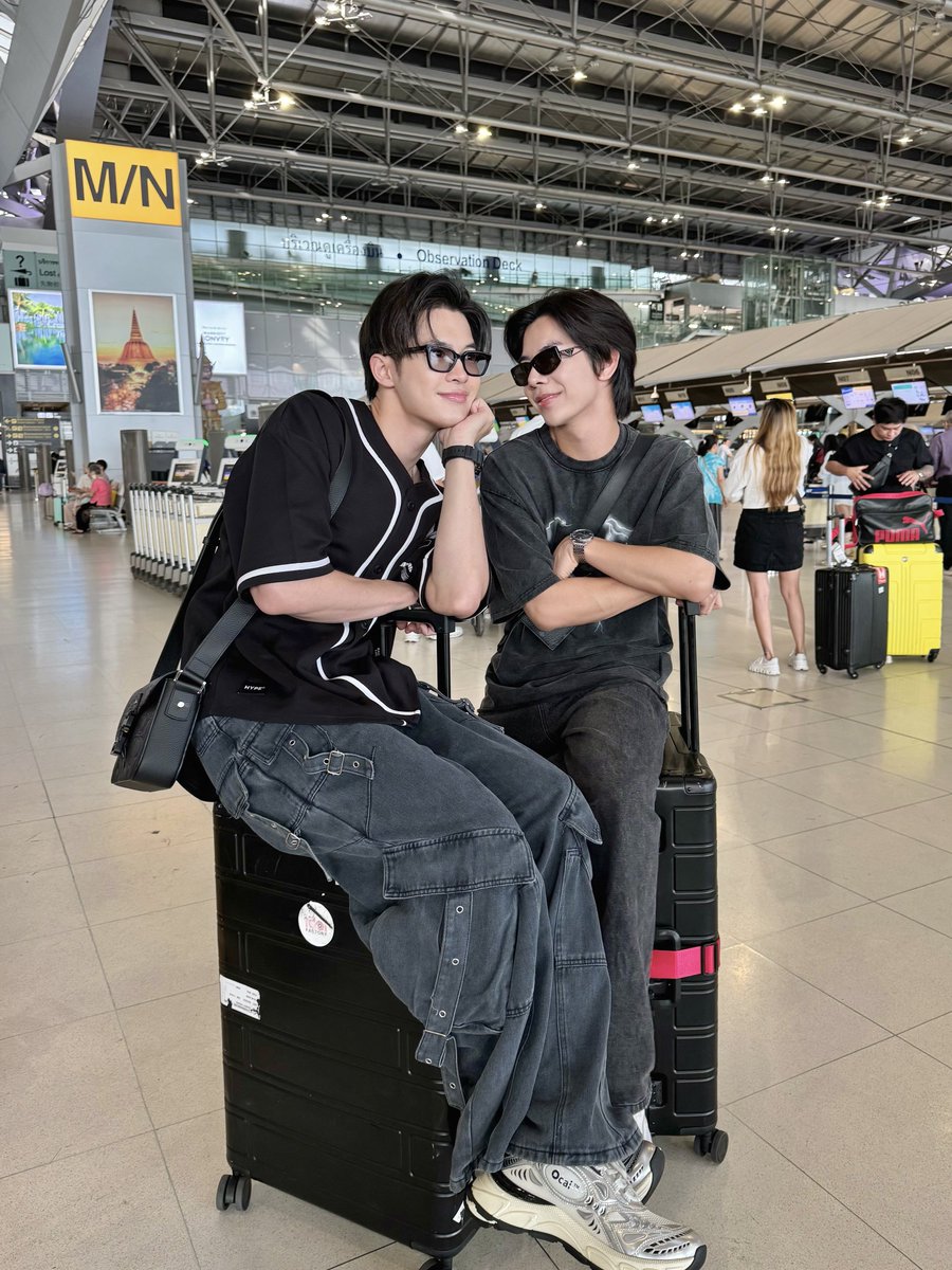babe_in_'s tweet photo. ฟ้าจะบิน 🇨🇳✈️🤍

BILLYBABE AT NANNING
#หนานหนิงจะมีบิลลี่เบ้บแล้ว https://t.co/iFhr98eMG0