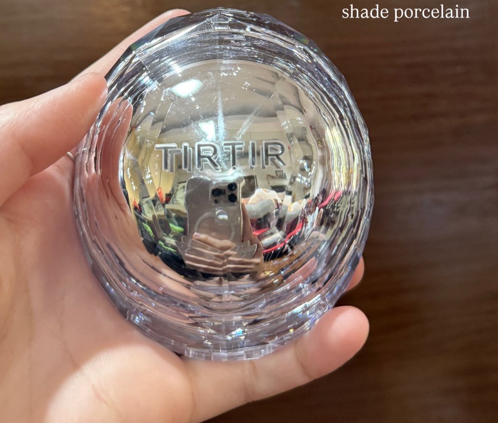 v1ooooo_ tweet media