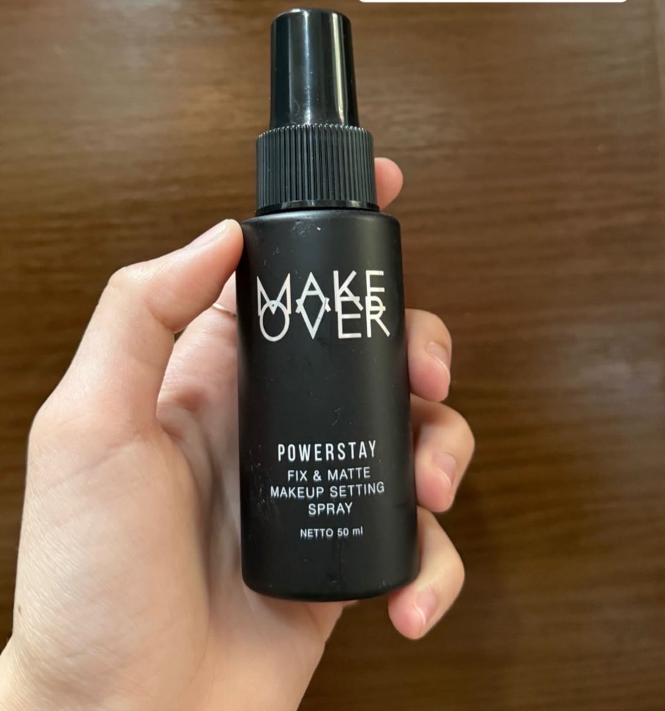 v1ooooo_ tweet media