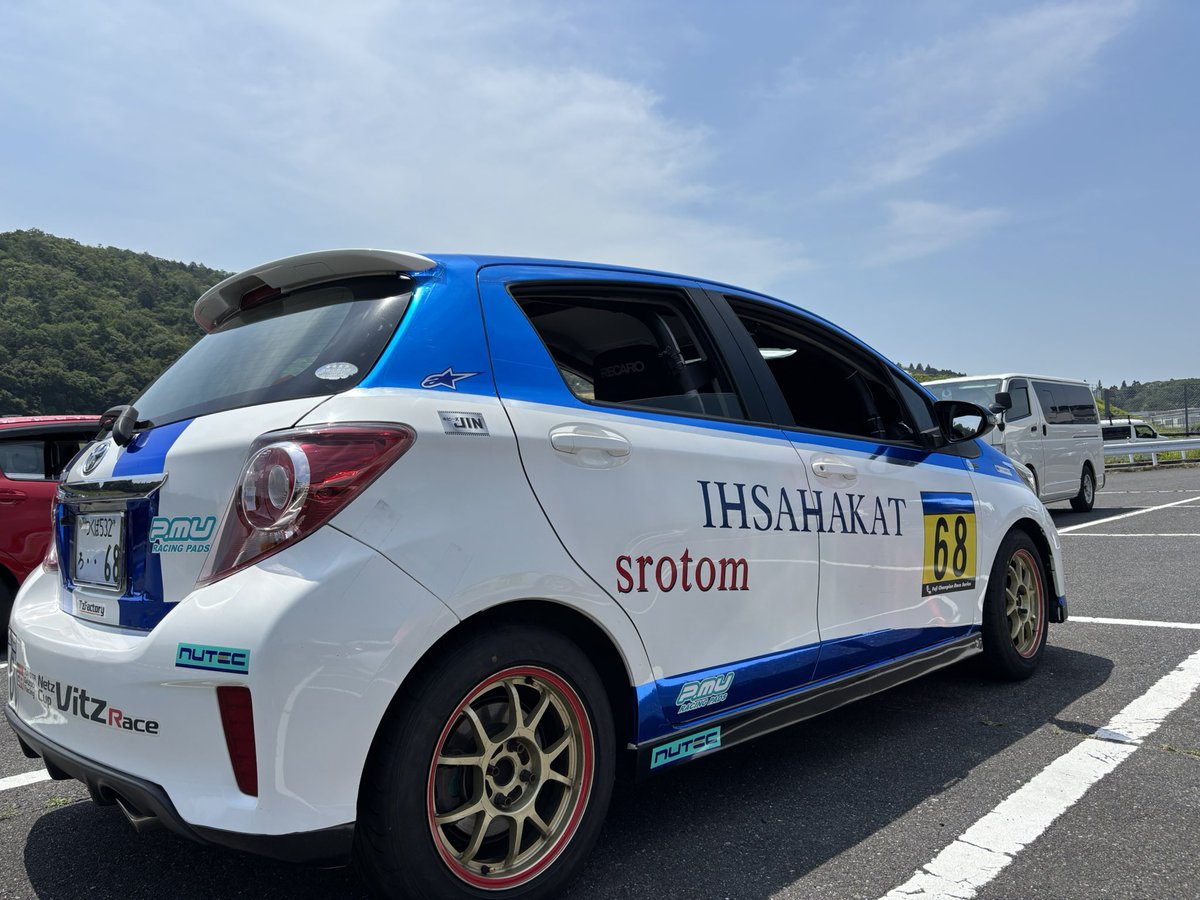 TM_68_NCP131's tweet image. 岡山入り🍑
初岡山、楽しんできま〜す

 #岡山チャレンジカップ
 #岡山国際サーキット
 #Vitz
 #Vitzレース