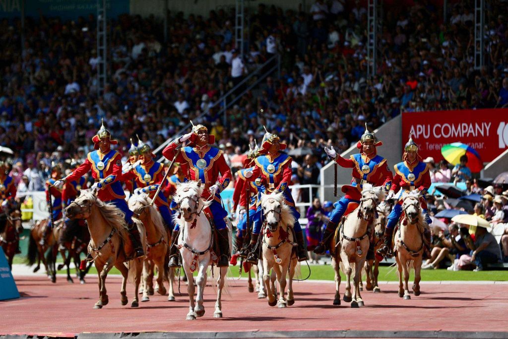 Наадам брэндинг: Наадам дипломаси &amp; Наадам эдийн засаг
sonin.mn/newsDetail/110…