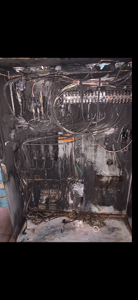 Clayton Conway Spreading Peace Love and Happiness tweet media