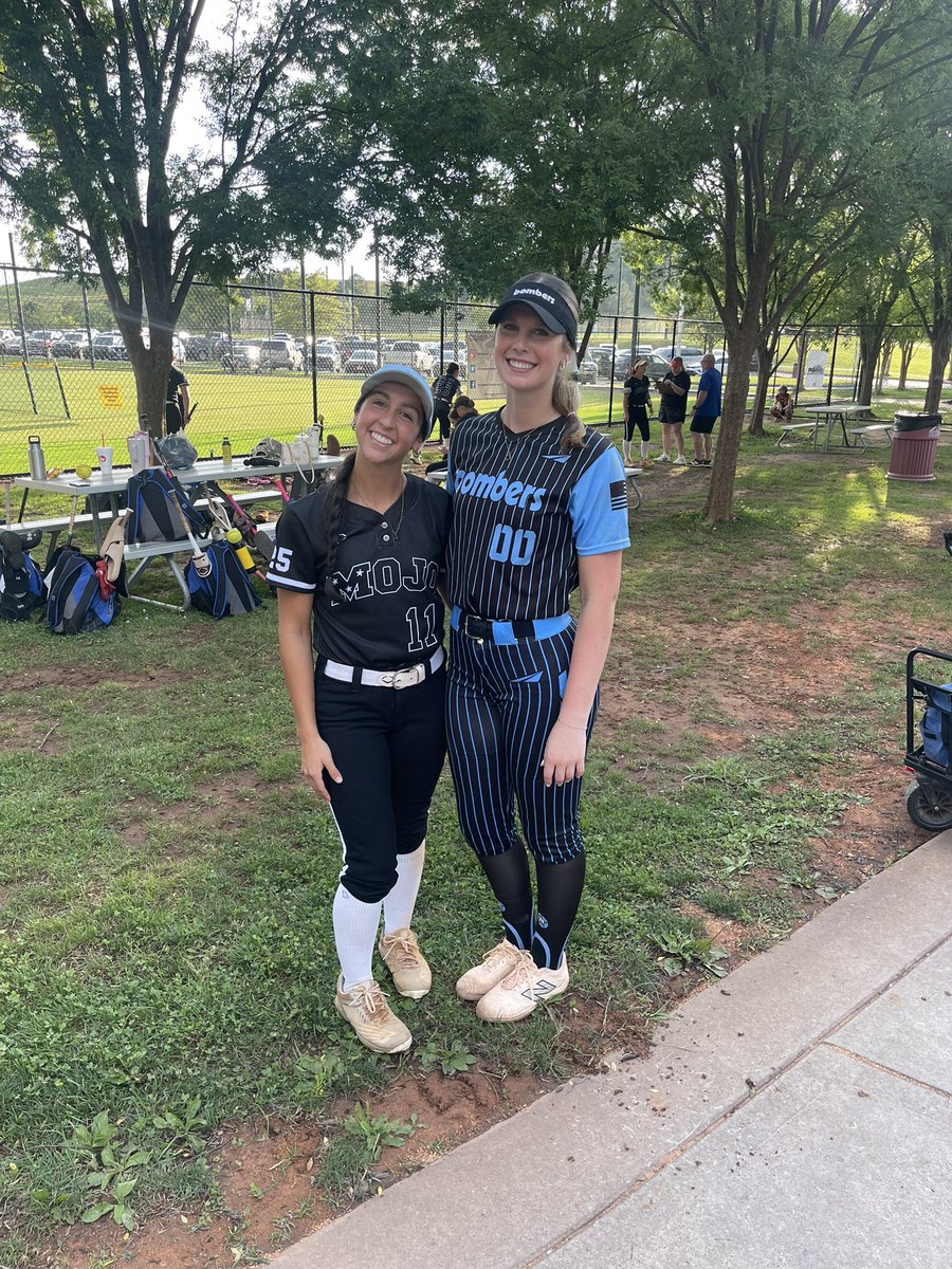 Caroline Hickernell (@carolineh2026) on Twitter photo Had a great day today seeing future coaches and teammate! <a href="/coachmass2214/">coachmass</a> <a href="/hannah_devault9/">Hannah DeVault</a> <a href="/kadie_2025/">Kadie Presley 2025</a> <a href="/TNBombers18u/">Tn Bombers 18u Gold</a> <a href="/JURoyalsSB/">Johnson University Softball</a> Had a great day today seeing future coaches and teammate! <a href="/coachmass2214/">coachmass</a> <a href="/hannah_devault9/">Hannah DeVault</a> <a href="/kadie_2025/">Kadie Presley 2025</a> <a href="/TNBombers18u/">Tn Bombers 18u Gold</a> <a href="/JURoyalsSB/">Johnson University Softball</a>