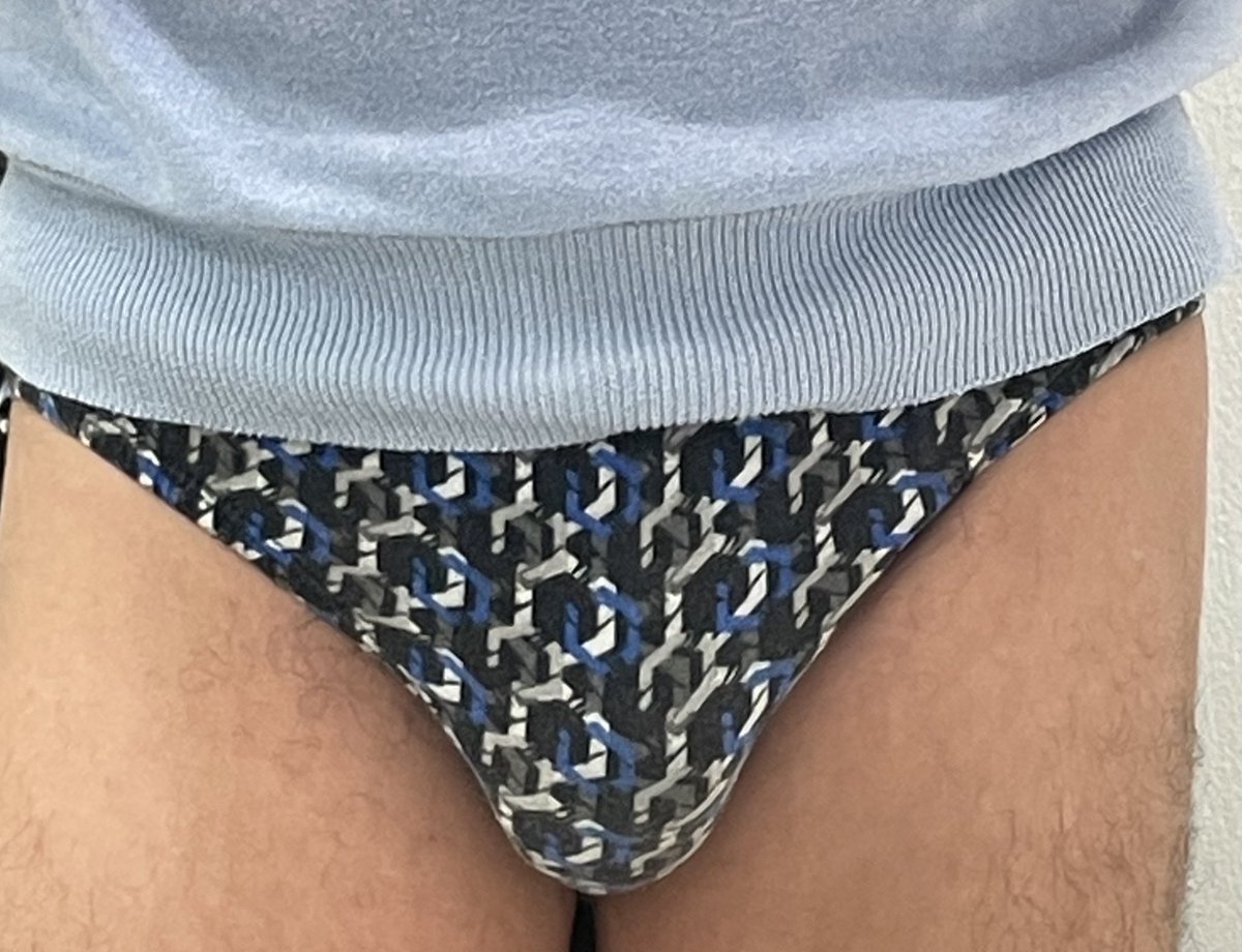 Calzón viejito, ya dando las últimas.