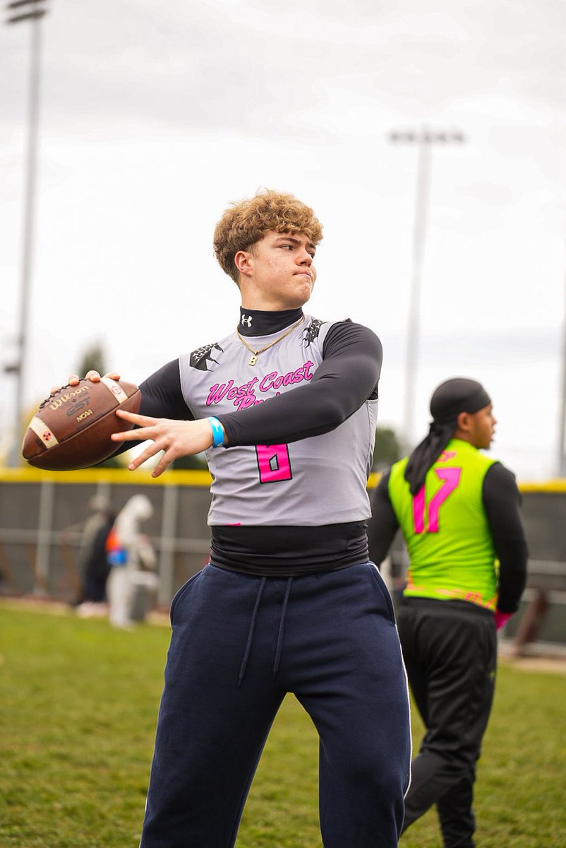 1BrendanJackson's tweet image. I will be at @weberstatefb for the best in the west camp 6/20 and 6/21! Ready to compete! @PGregorian @vacafootball @CoachMike_Silva