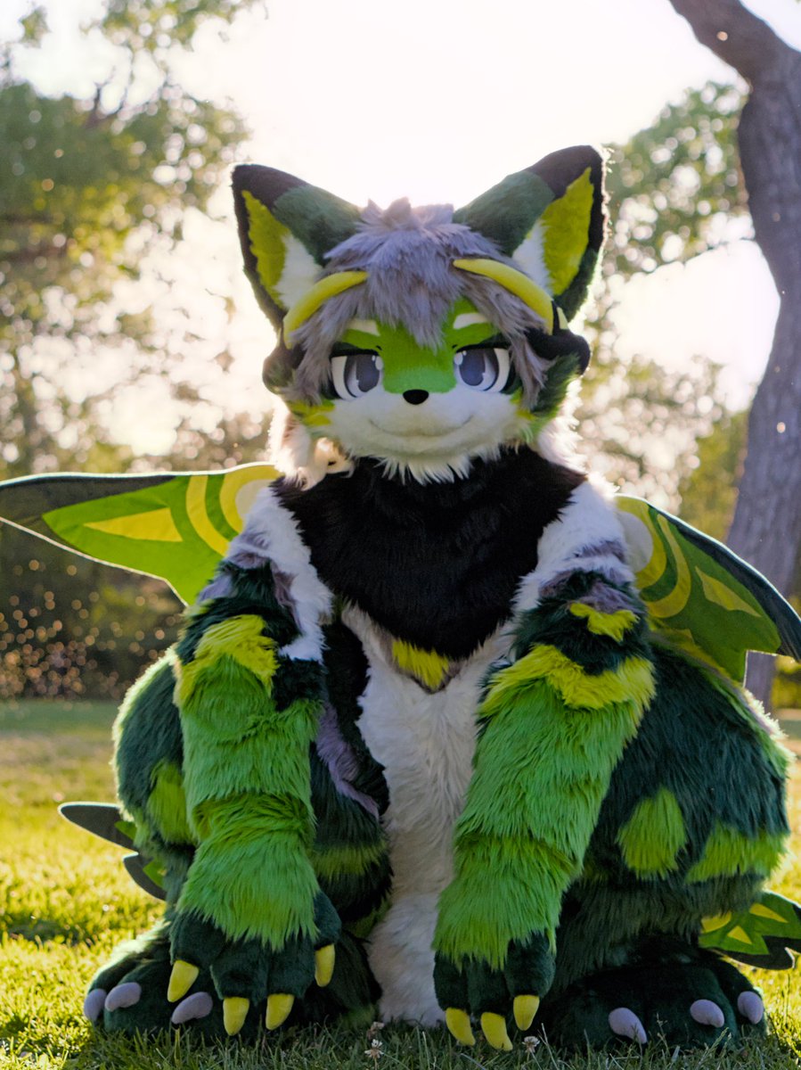 Panda ➡️ TFF! (@mr_sylveon_) on Twitter photo Everyone, meet 拉法尔 ❤️🦊
Thank you again to <a href="/furmony/">鸿萌造物/Furmony</a> for another incredible fursuit!
📸: <a href="/kaldosthesergal/">Kal’Dos the Nuclear Engineering Student</a>
#FursuitFriday Everyone, meet 拉法尔 ❤️🦊
Thank you again to <a href="/furmony/">鸿萌造物/Furmony</a> for another incredible fursuit!
📸: <a href="/kaldosthesergal/">Kal’Dos the Nuclear Engineering Student</a>
#FursuitFriday