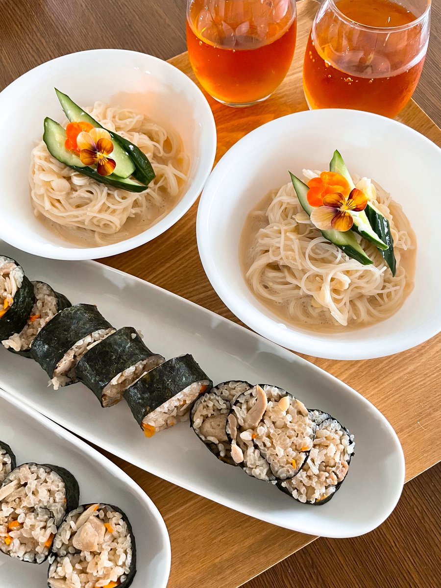 海苔巻き - البحث / X