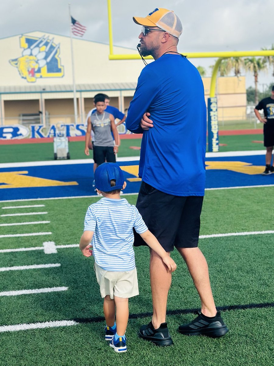 Blessed! #katstrong #coacheskid ⁦<a href="/BeccaLittleton/">Rebecca Littleton</a>⁩