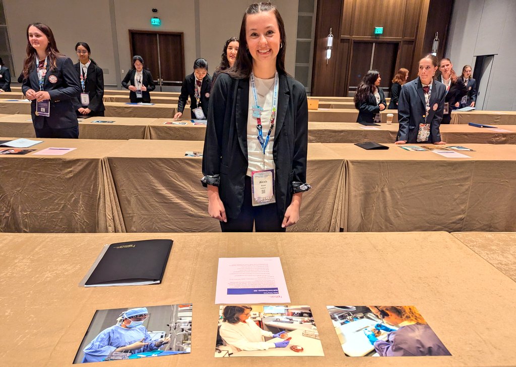 Congratulations &amp; Good Luck to Lexi Rose (2025 grad) on advancing to Round 2 of Health Career Photography at ILC. She competes tomorrow afternoon!