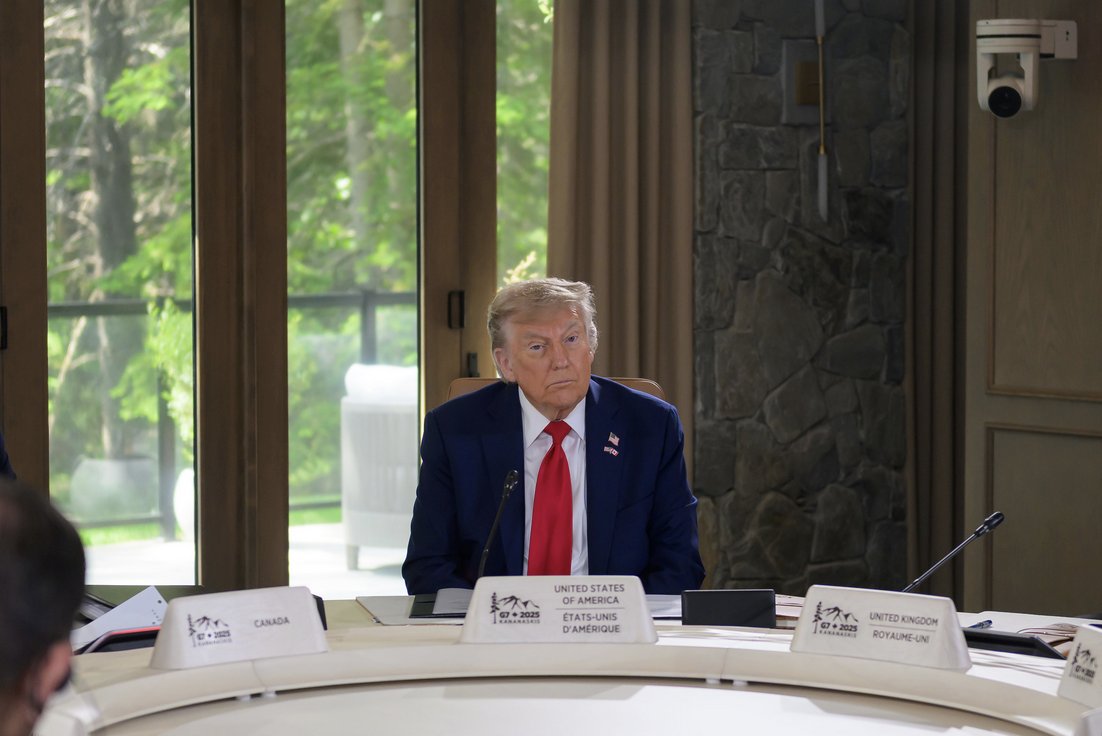 Policy Magazine (@policy_mag) on Twitter photo How did the #KananaskisG7 compare to Charlevoix? Did Trump's early exit save the summit? And, what is a diplomatic "Yak"?
<a href="/policy_mag/">Policy Magazine</a> Specials
<a href="/SenBoehm/">Peter M Boehm</a> & <a href="/Lisa_VanDusen/">Lisa Van Dusen🌻</a> with
"Policy Q&A: Former G7 Sherpa Peter Boehm’s Kananaskis De-Brief"
bit.ly/3HQrYNi
#cdnpoli How did the #KananaskisG7 compare to Charlevoix? Did Trump's early exit save the summit? And, what is a diplomatic "Yak"?
<a href="/policy_mag/">Policy Magazine</a> Specials
<a href="/SenBoehm/">Peter M Boehm</a> & <a href="/Lisa_VanDusen/">Lisa Van Dusen🌻</a> with
"Policy Q&A: Former G7 Sherpa Peter Boehm’s Kananaskis De-Brief"
bit.ly/3HQrYNi
#cdnpoli