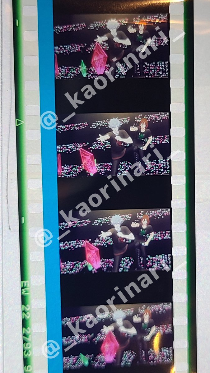 【交換】うたプリ タブナイ コマフィルム 7週目 特典 

譲：蘭丸 MC ファンサ まいらす

求：嶺二メインのもの(同週、目線あり希望、スタンドマイク優先)

21日(土)所沢手渡し、もしくは郵送。
ピンセット使用。
検索からもお気軽にお声掛けください。
※4コマ目ブレております