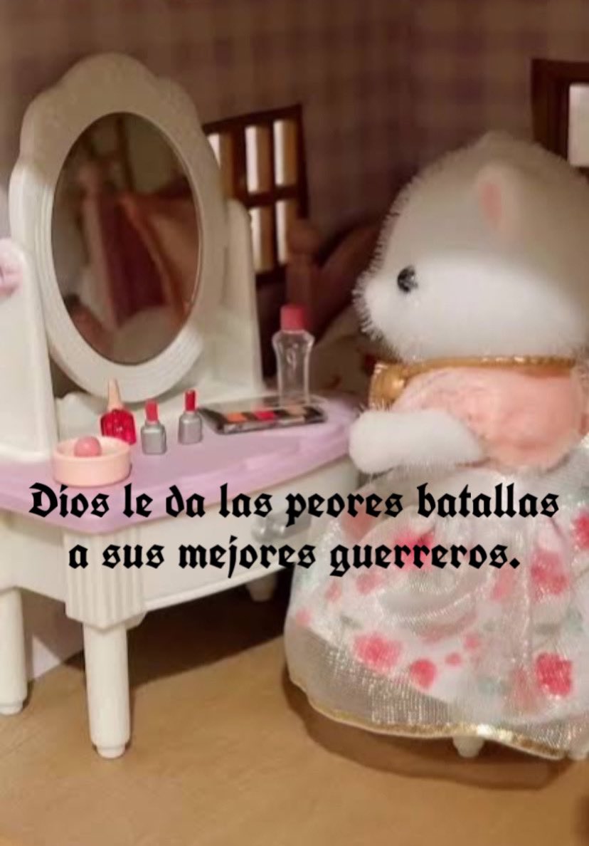 Gabixuela's tweet photo. *se me rompe una uña*
Yo en corto: https://t.co/ipZEMM9WHS