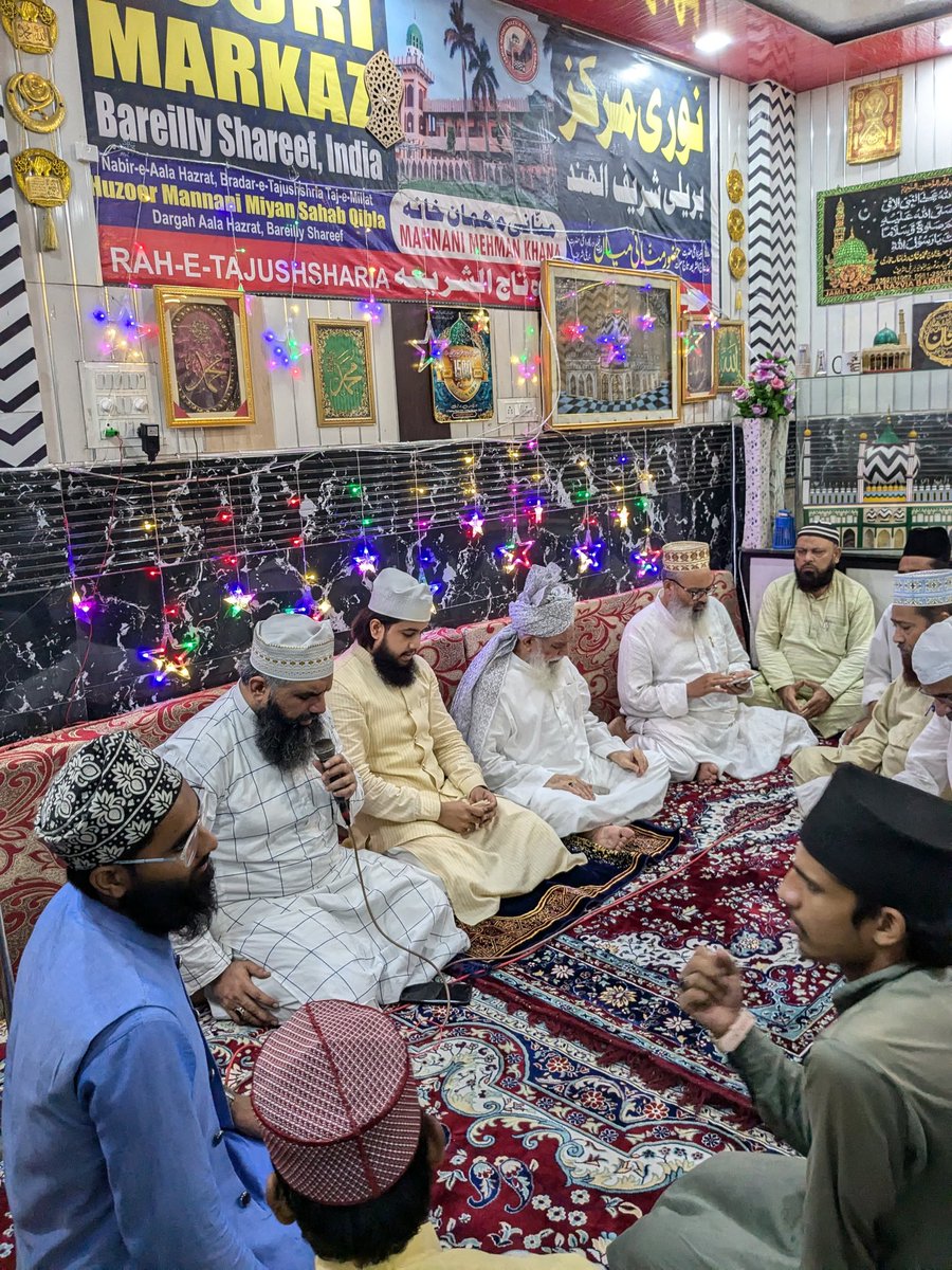 mannani_miyan's tweet photo. Last Night Jashn E Yaume Wiladat Huzoor Mufti E Aazam Hind In Noori Markaz Dargah Aala Hazrat Bareilly Shareef.
#moulanamannanrazakhan #mannanimiyan #tajemillat #mannanimiyanofficial https://t.co/KPeRVCFaFP
