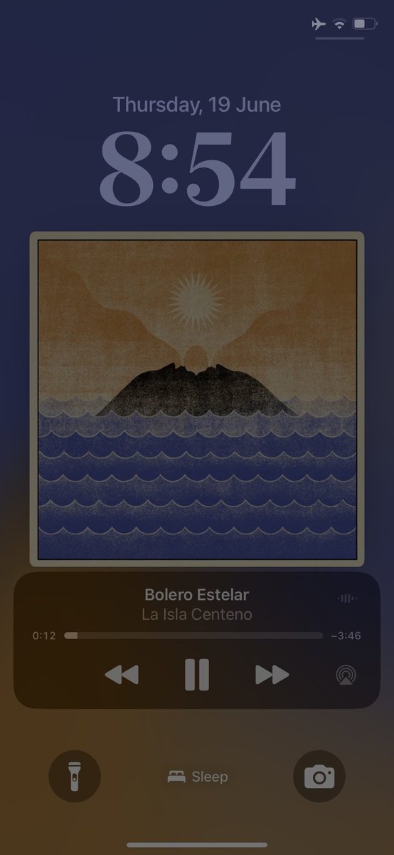 atr ☆ (@auroratorresr) on Twitter photo 