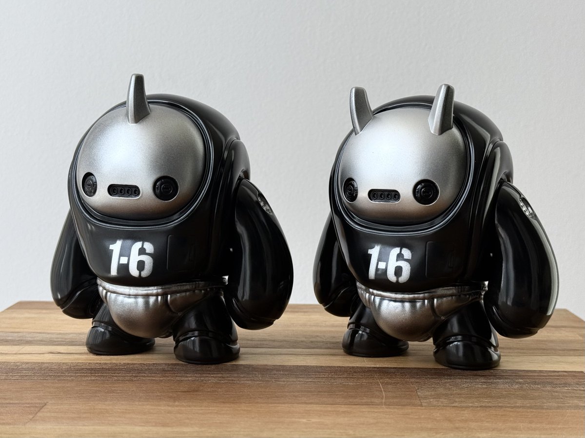 1/6計画 さいそう こおにボット 1号 くろぎん 限定カラー 6月28日(土)発売 メディコム•トイ 1/6計画限定カラー 『こおにボット 1