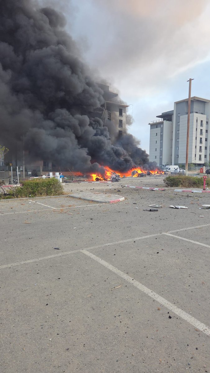 MDA Spokesperson: Following the Red Alert sirens that were heard in the past few minutes in southern Israel, no reports of casualties have been received at this stage. MDA teams are being dispatched to scan the areas where reports were received. Updates as required