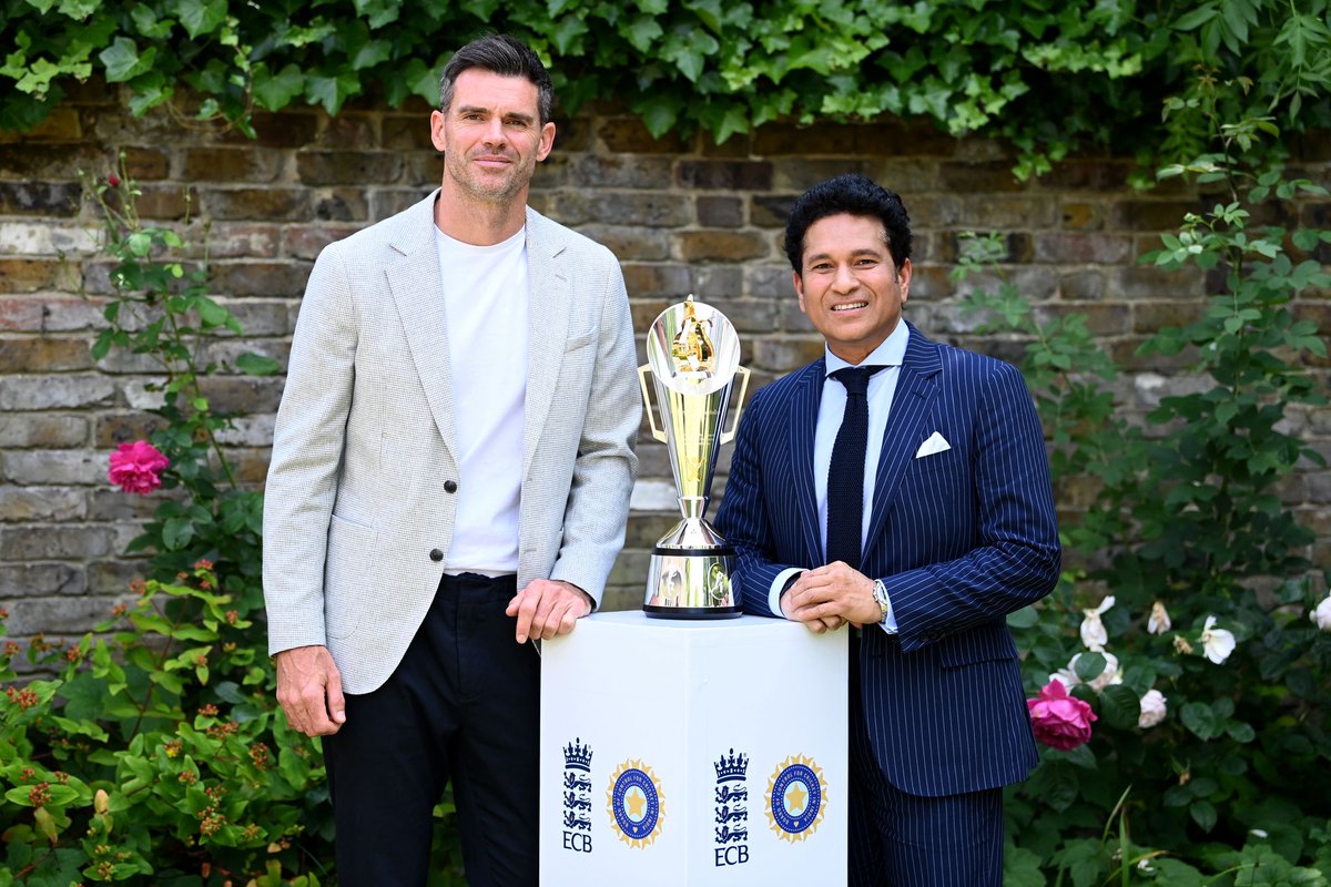 Trishakti (@omtrishakti) on Twitter photo Two cricketing icons. One special recognition 🤝
The legendary Sachin Tendulkar and James Anderson pose alongside the new 𝘼𝙣𝙙𝙚𝙧𝙨𝙤𝙣-𝙏𝙚𝙣𝙙𝙪𝙡𝙠𝙖𝙧 𝙏𝙧𝙤𝙥𝙝𝙮 🏆
#TeamIndia | #ENGvIND | <a href="/sachin_rt/">Sachin Tendulkar</a> | <a href="/jimmy9/">James Anderson</a> Two cricketing icons. One special recognition 🤝
The legendary Sachin Tendulkar and James Anderson pose alongside the new 𝘼𝙣𝙙𝙚𝙧𝙨𝙤𝙣-𝙏𝙚𝙣𝙙𝙪𝙡𝙠𝙖𝙧 𝙏𝙧𝙤𝙥𝙝𝙮 🏆
#TeamIndia | #ENGvIND | <a href="/sachin_rt/">Sachin Tendulkar</a> | <a href="/jimmy9/">James Anderson</a>