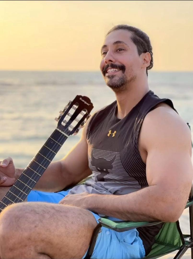 اللهم بك أصبحنا وبك نحيا وبك نموت نسال الله الخير في كل امورنا