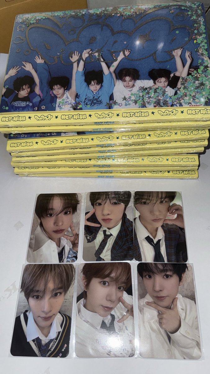 LovePinkMotion's tweet photo. (พร้อมส่ง) 

RT ขายหมดสุ่มแจก 100 บาท จากรีทวิตค่ะ

อัลบั้ม photobook ไม่แกะซีล รอบ event 

mumo 290 บาท 
joyclub 260 บาท
รวมจัดส่ง

♥ เลือกเบเนรอบ ได้ 1 ใบ 
มีครบทุกเมม ชิอน ริคุ ยูชิ แจฮี เรียว ซาคุยะ
★ เบเนให้คิวตามลำดับโอนค่ะ 

สั่งซื้อทาง DM เท่านั้นค่ะ 
#ตลาดนัดnctwish https://t.co/3AZs1ldUvb
