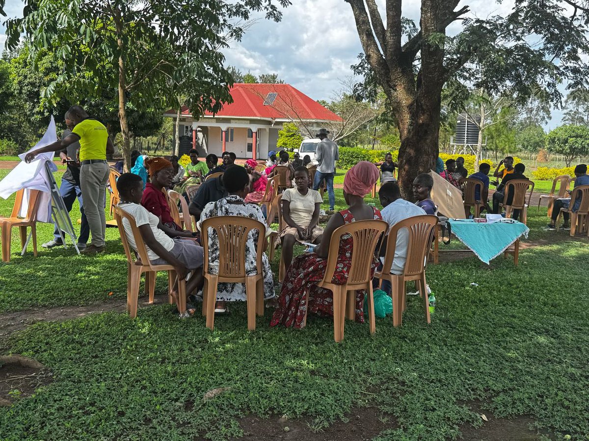 ASIIMWEMAR34811's tweet image. During a learning session we held with communities impacted by oil projects,Locals shared how new people are invading their areas to grab land for oil developments.
We empowered them with knowledge on land rights — because no one should lose their home because of development.