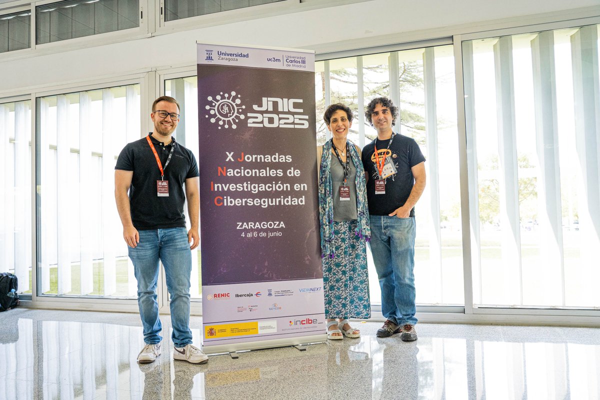 📲¿Qué datos recogen las #apps? En <a href="/jnic_conf/">JNIC 2025</a>, <a href="/InformDelAverno/">Informático del Averno</a> presentó una herramienta #PET que detecta incoherencias entre #privacidad, permisos y uso real de datos.
<a href="/UVa_es/">Gabinete de Comunicación Universidad de Valladolid</a> <a href="/INCIBE/">INCIBE</a> <a href="/EIInfUVa/">Ei Informática Vall</a> acortar.link/jc3dsc #ProyectosCiber #NextGenerationEU #PlanDeRecuperación