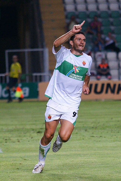 Elche Club de Fรบtbol ๐ด๐ฏ (@elchecf) on Twitter photo ๐ฏ ๐๐ง ๐๐๐ฅ๐๐ง๐ญ๐๐ซ๐จ ๐๐ ๐ฬ๐ฉ๐จ๐๐
Se cumplen 1โฃ5โฃ aรฑos del pichichi de ๐ฑ๐๐๐๐ ๐ด๐๐๐๐๐ en Segunda Divisiรณn. El alcoyano se impuso al uruguayo Cristhian Stuani (Albacete) tras marcarle 4 goles a la Real Sociedad ๐ฅ
๐ ยฟTe acordabas? ๐ฏ ๐๐ง ๐๐๐ฅ๐๐ง๐ญ๐๐ซ๐จ ๐๐ ๐ฬ๐ฉ๐จ๐๐
Se cumplen 1โฃ5โฃ aรฑos del pichichi de ๐ฑ๐๐๐๐ ๐ด๐๐๐๐๐ en Segunda Divisiรณn. El alcoyano se impuso al uruguayo Cristhian Stuani (Albacete) tras marcarle 4 goles a la Real Sociedad ๐ฅ
๐ ยฟTe acordabas?