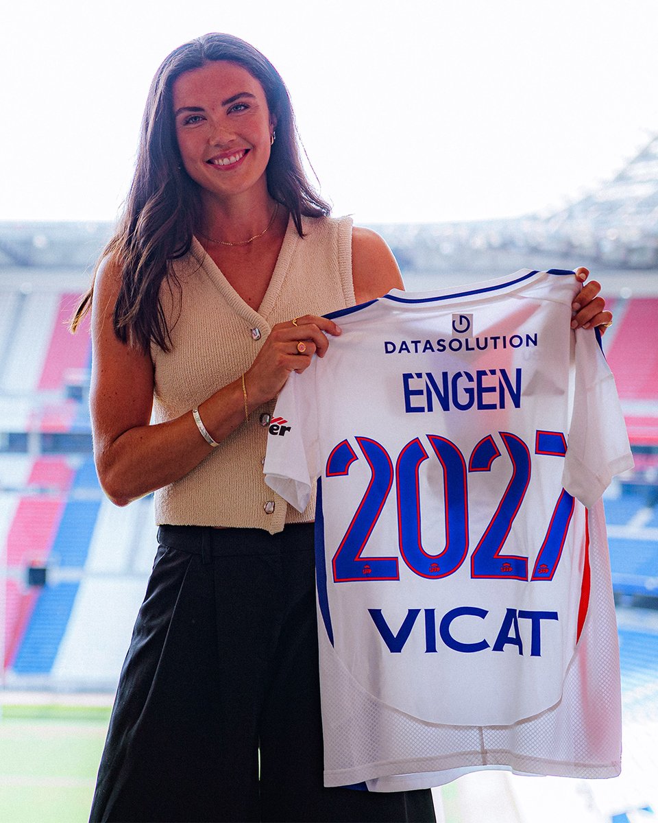 Votre nouvelle Lyonne. ❤️💙