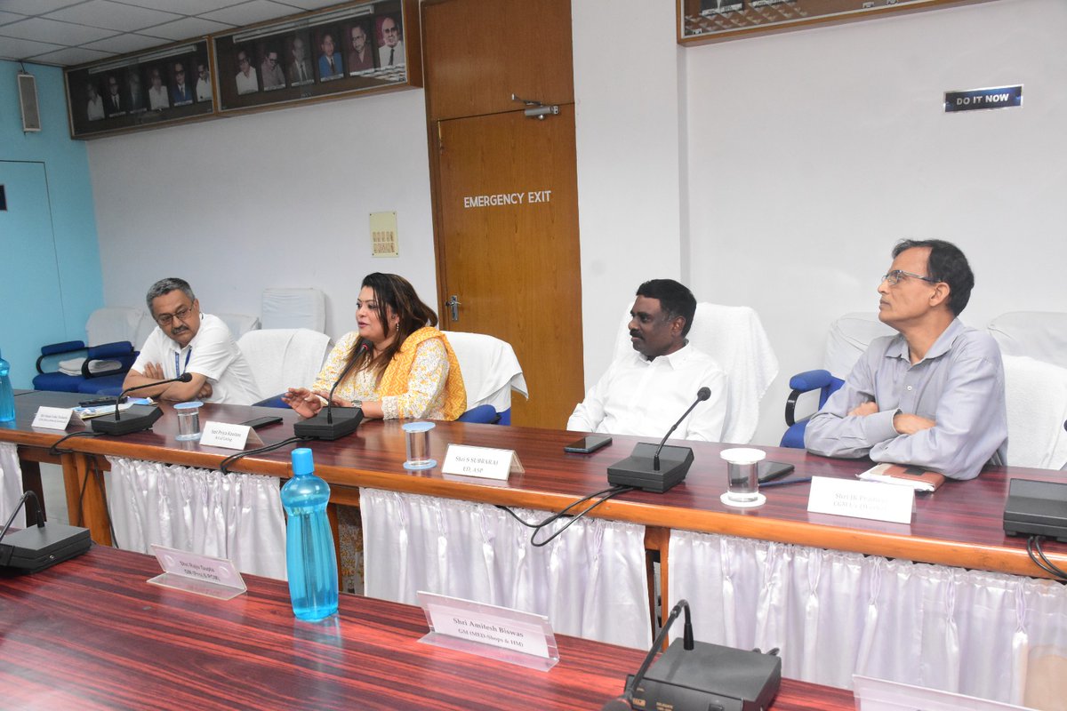 SAIL-ASP hosted an inspiring session on “Benefits of Yoga and Wellbeing” by renowned #ArtOfLiving faculty Smt Priya Kantam as part of #IDY2025 celebrations.Participants left energized &amp; mindful ahead of the grand Yoga Sangam on 21st June.
<a href="/SAILsteel/">Steel Authority of India Limited (SAIL)</a>