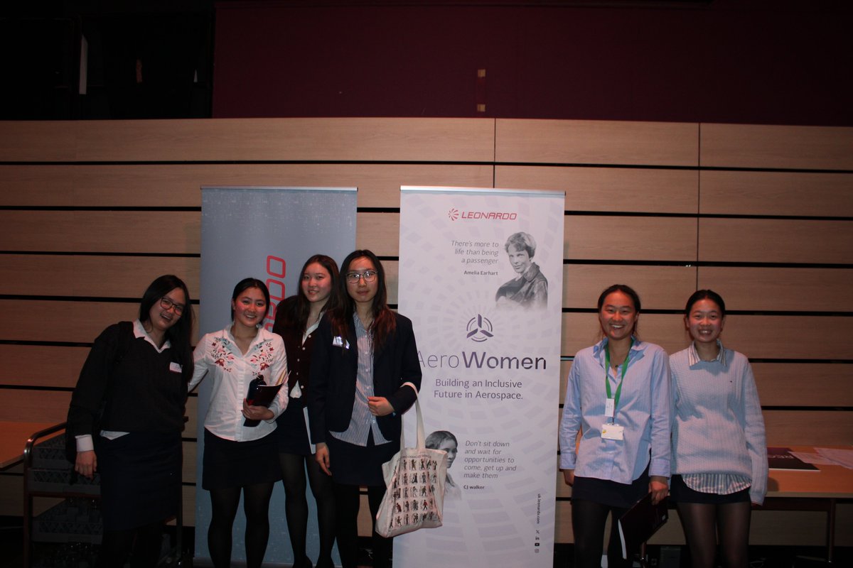 SG_STEM's tweet image. Our amazing L6 girls had an inspiring time at #AeroWomen2025 in Yeovil!

They joined 260+ engineers, directors, innovators and collaborators to celebrate the impact of women in aerospace, explore role models, and share stories of innovation, ambition, and empowerment. 💫✈️ #STEM