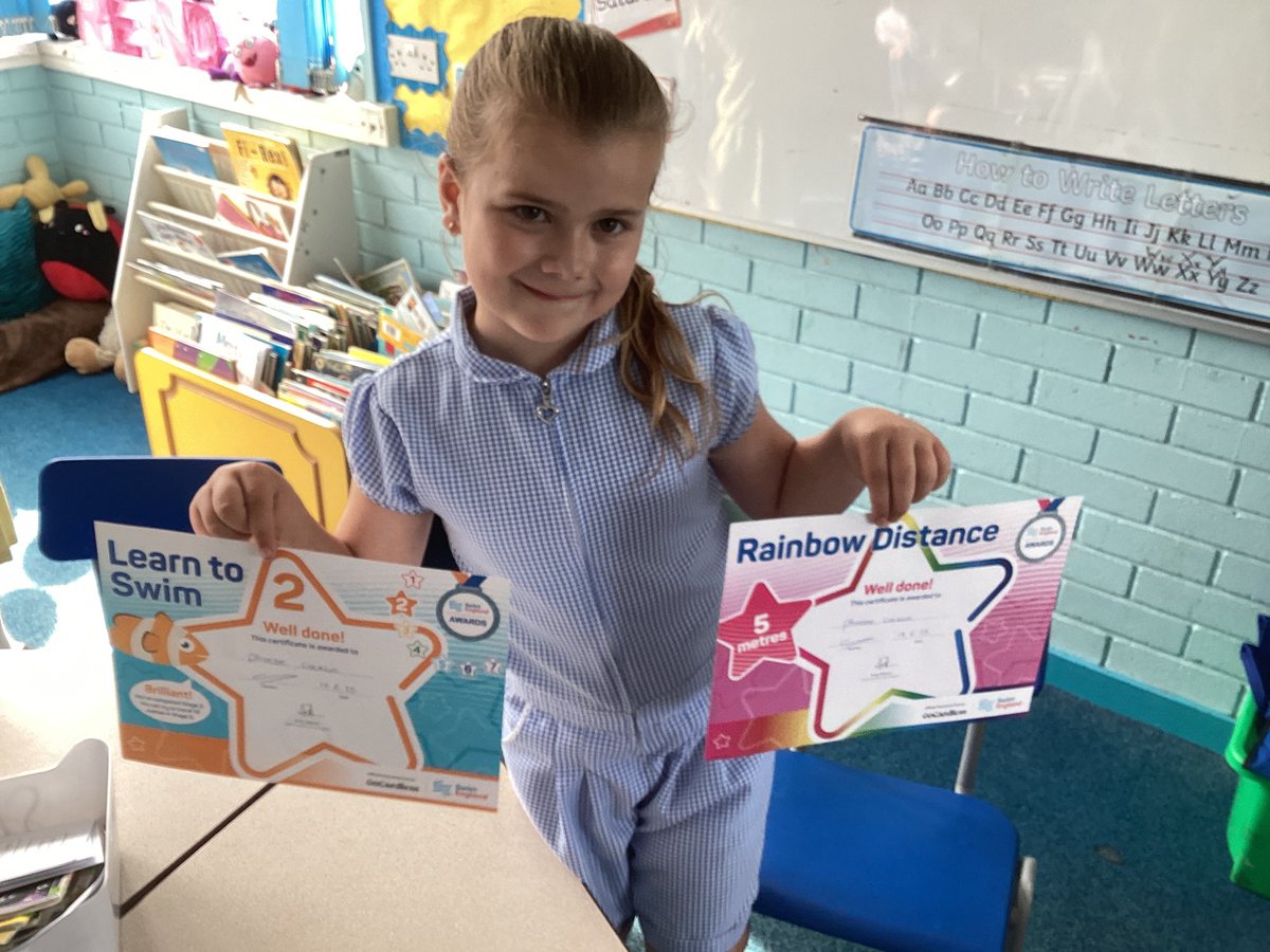 Well done to Phoebe in Robins 👏🏻🤩⭐️🏊‍♀️<a href="/saintoswalds/">St Oswald's School</a> <a href="/MissVLea78/">Miss Lea</a> #ozziespe