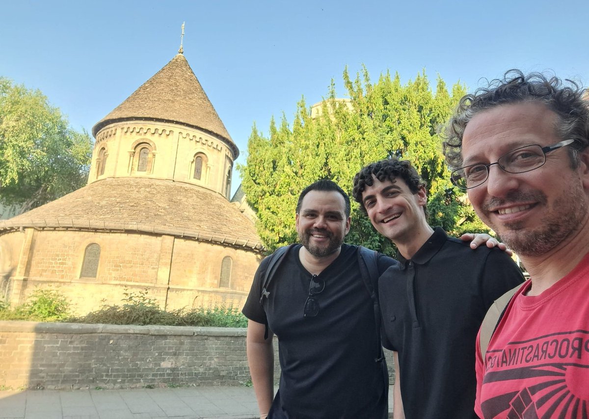 canalesjohnson's tweet image. It was great hosting the one and only @MatthewSacchet yesterday @CambPsych. Lots of great discussions, plans, and good fun in the (real) Cambridge 😂.
