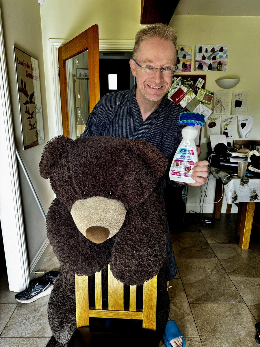 Stage 4. An all-over scrub with Dr. Beckmann’s Original Bear Wash.