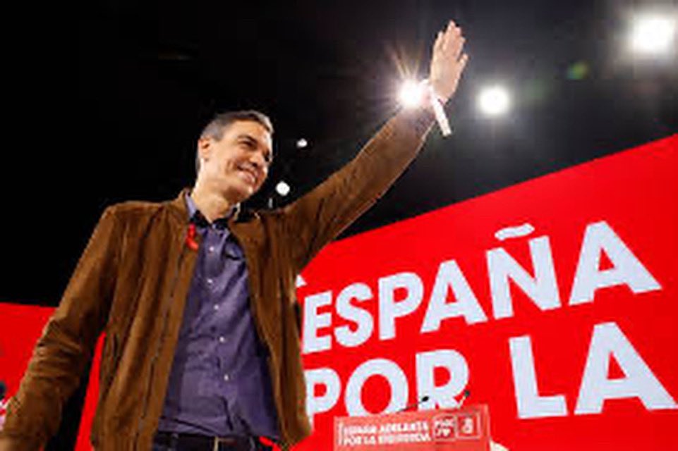 Ha ragione Sanchez
Il 5% per spese militari è irragionevole.
La corsa al riarmo non ci renderà più sicuri. In questo mondo instabile serve più politica e più diplomazia, non più armi. l’Europa si illude se pensa di coprire la sua inconsistenza politica semplicemente con più armi