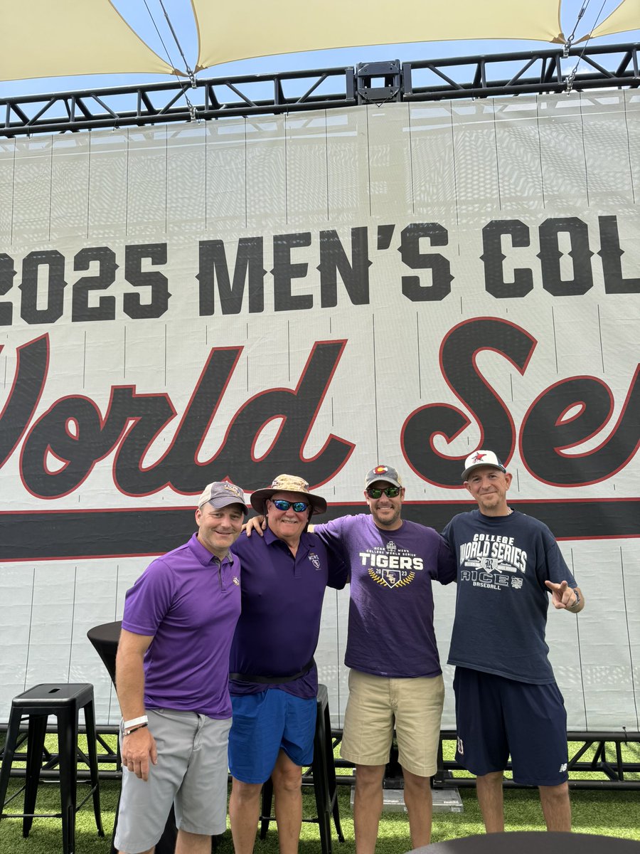 <a href="/TexasCollegeBSB/">Texas College Baseball</a> I rocked my Rice ‘06 shirt on day 1 for both games!