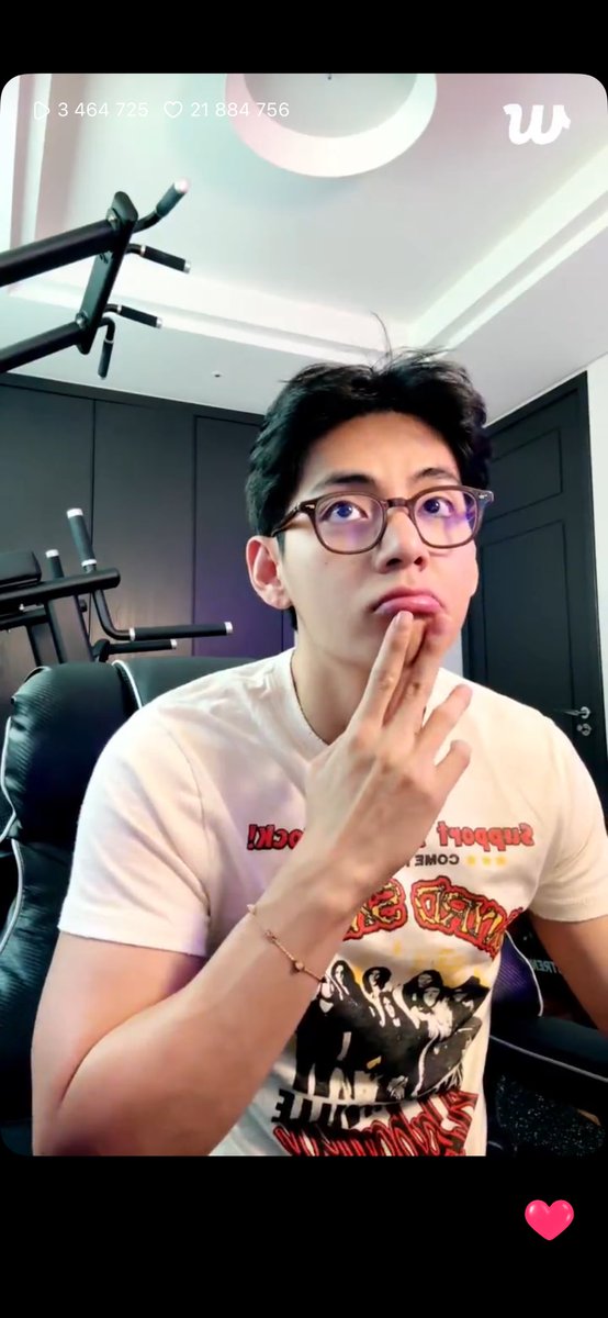 i guess starting work early does have it’s pros lol