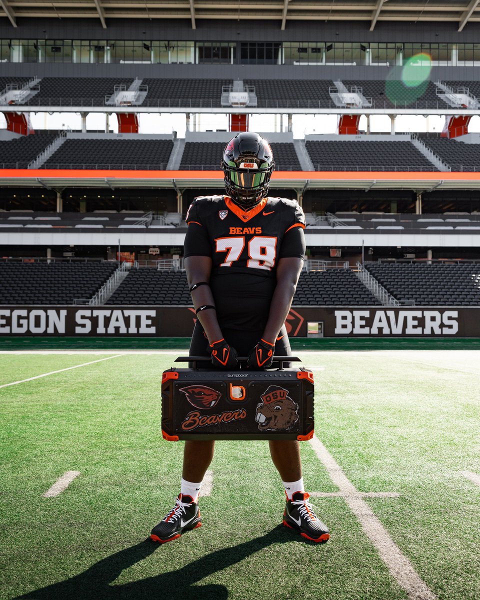 Malik White (@malik_white78) on Twitter photo Thank you for a great Visit <a href="/BeaverFootball/">Oregon State Football</a> had a great time down in Corvallis! <a href="/coach_cavanaugh/">Mike Cavanaugh</a> <a href="/Coach_JTGreeno/">JT Greenough</a> <a href="/Adam_Klein74/">Adam Klein</a> Thank you for a great Visit <a href="/BeaverFootball/">Oregon State Football</a> had a great time down in Corvallis! <a href="/coach_cavanaugh/">Mike Cavanaugh</a> <a href="/Coach_JTGreeno/">JT Greenough</a> <a href="/Adam_Klein74/">Adam Klein</a>