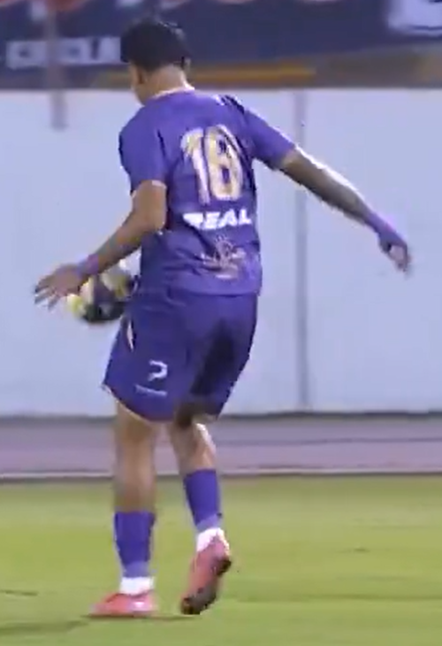 OSKAR_AL (@321fuego_) on Twitter photo LA MANO Q NADIE LA VIO ,VEAN EL VIDEO Y VERAN COMO LAPELOTA ESTA GIRANDO UN SENTIDO ,SE LE VAPASAR POR EL MUSLO,Y LEVEMENTE LA ROSA PRO ENCIMA PARA COLOCARLA DELANTED E EL Y SEGUIR LA JUGADA, RECONTRA MANAZO!! Paolo Guerrero WALO <a href="/apresion1/">A PRESIÓN 🎙️</a> GREMCO UNIVERSITARIO ALIANZA LIMA LA MANO Q NADIE LA VIO ,VEAN EL VIDEO Y VERAN COMO LAPELOTA ESTA GIRANDO UN SENTIDO ,SE LE VAPASAR POR EL MUSLO,Y LEVEMENTE LA ROSA PRO ENCIMA PARA COLOCARLA DELANTED E EL Y SEGUIR LA JUGADA, RECONTRA MANAZO!! Paolo Guerrero WALO <a href="/apresion1/">A PRESIÓN 🎙️</a> GREMCO UNIVERSITARIO ALIANZA LIMA