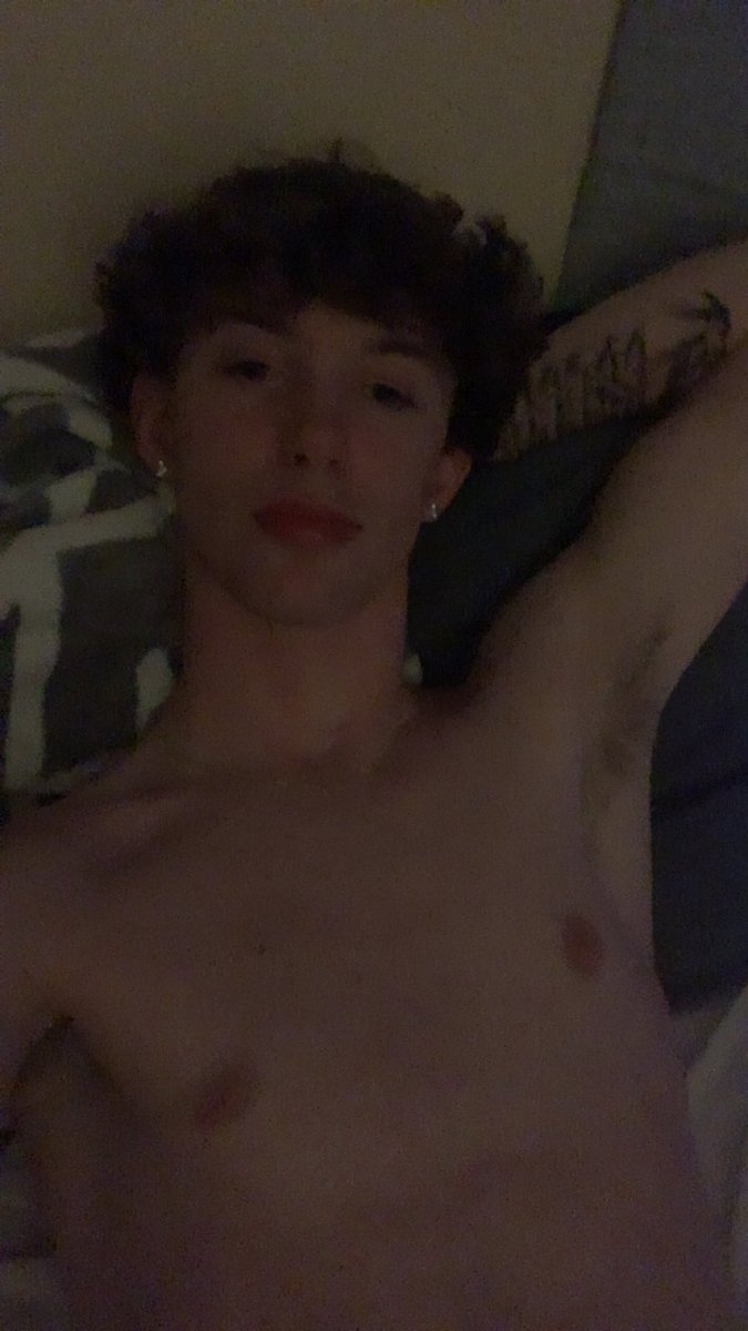 Master_maxxxxz's tweet photo. let’s make your master wake up to what makes him rich 💳 #findom #HamsterKombat #feetaddicted https://t.co/W3uLbg7fvF