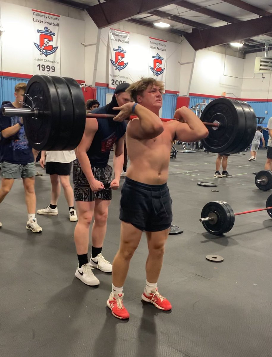 LSmith2026's tweet image. Great work w/ @CClakerfootball football today! @Coach_CobyLewis @KPGfootball @CallowaySchools @PrepRedzoneKY @kyhighs @WrightJody @Coach_CotterLWC @Coach_Harmon51 @CoachAtwood23 @CoachSimmons_CC @thezjohnson_ @Coach_PetersonB @CoachStoutUTM