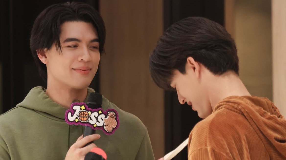 halcyon_an's tweet photo. 👤: ways to say I LOVE U without words 
Joss: say it with your eyes 
the example:

JOSSGAWIN WITH GRABFOOD
#GrabFoodHotDealsxJossGawin https://t.co/uzUUugjUB4